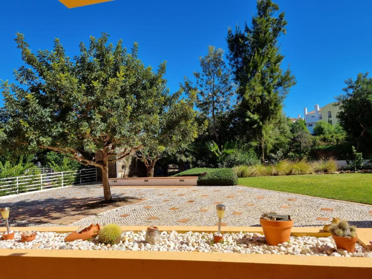 Marinho - 2 Bedroom 2 Bathroom Ground Floor Apartment With Communal Pool And Gardens Conceição Kültér fotó