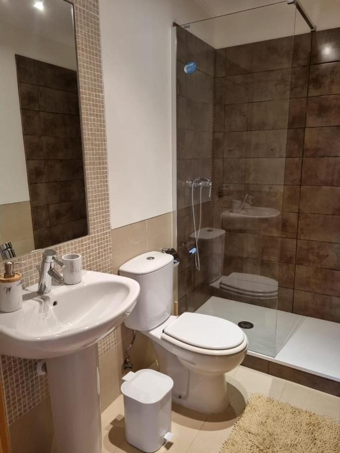 Marinho - 2 Bedroom 2 Bathroom Ground Floor Apartment With Communal Pool And Gardens Conceição Kültér fotó